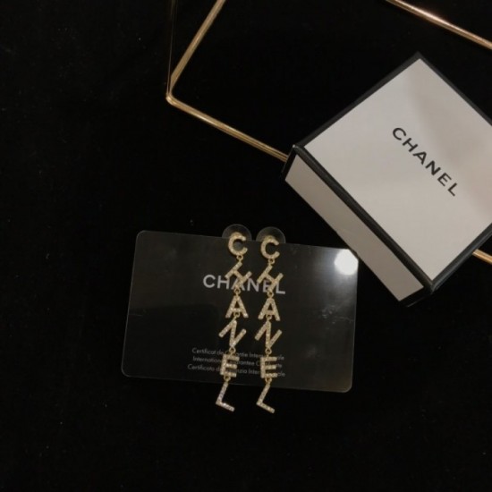 Now the attention is rising 2022 CHANEL Chanel earrings Now the attention is rising 2022 CHANEL Chanel earrings
