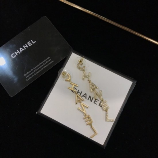 Now the attention is rising 2022 CHANEL Chanel earrings Now the attention is rising 2022 CHANEL Chanel earrings