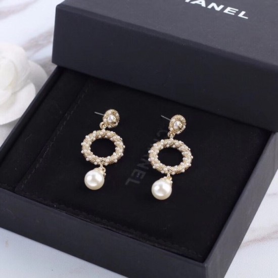 Trendy item 2022 CHANEL Chanel earrings Trendy item 2022 CHANEL Chanel earrings