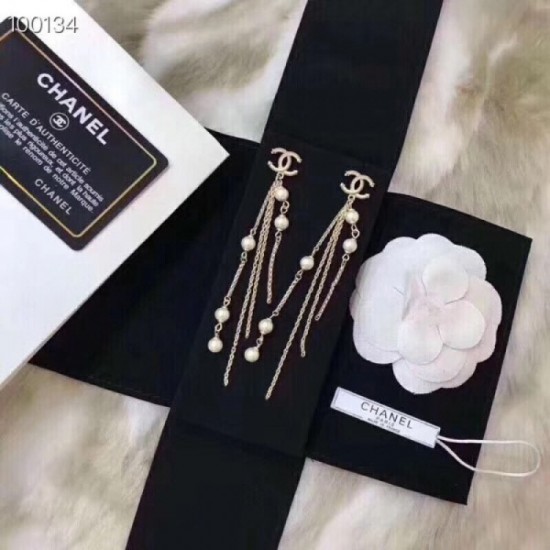 High attention 2022 CHANEL Chanel earrings High attention 2022 CHANEL Chanel earrings