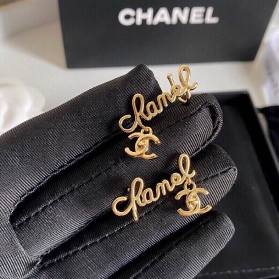 I want to pay particular attention to 2022 CHANEL Chanel earrings I want to pay particular attention to 2022 CHANEL Chanel earrings