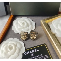 Classic style 2022 CHANEL Chanel earrings