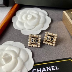 Relaxing 2022 CHANEL Chanel Earrings