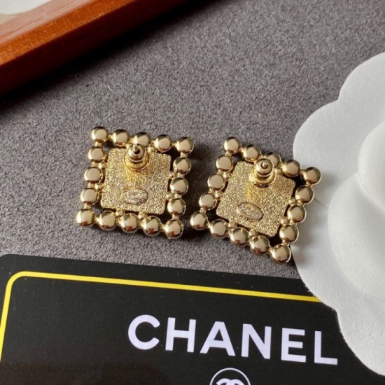 Relaxing 2022 CHANEL Chanel Earrings Relaxing 2022 CHANEL Chanel Earrings