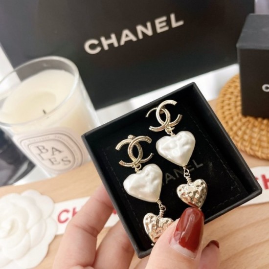 Spring / Summer classic new 2022 CHANEL Chanel earrings Spring / Summer classic new 2022 CHANEL Chanel earrings
