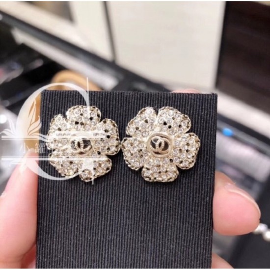 Featured item in summer 2022 CHANEL Chanel earrings Featured item in summer 2022 CHANEL Chanel earrings