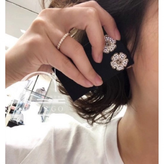 Featured item in summer 2022 CHANEL Chanel earrings Featured item in summer 2022 CHANEL Chanel earrings