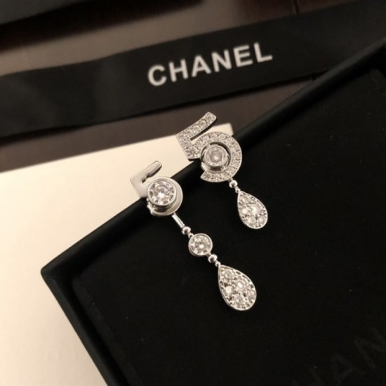 Favorite design 2022 CHANEL Chanel earrings Favorite design 2022 CHANEL Chanel earrings
