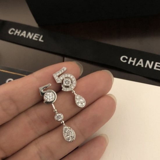 Favorite design 2022 CHANEL Chanel earrings Favorite design 2022 CHANEL Chanel earrings