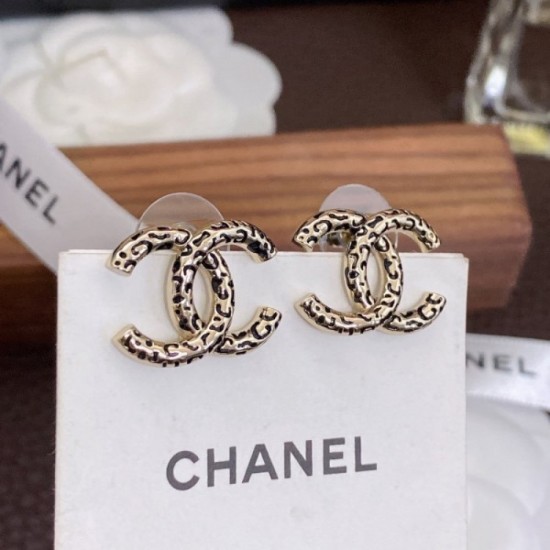 Calm 2022 CHANEL Chanel earrings Calm 2022 CHANEL Chanel earrings