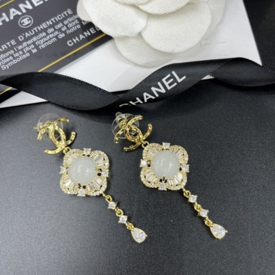 Adult-like atmosphere 2022 CHANEL Chanel earrings Adult-like atmosphere 2022 CHANEL Chanel earrings