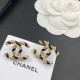 2022 CHANEL Chanel earrings with a neat feeling 2022 CHANEL Chanel earrings with a neat feeling