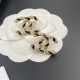 2022 CHANEL Chanel earrings with a neat feeling 2022 CHANEL Chanel earrings with a neat feeling