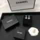 2022 CHANEL Chanel earrings with a sense of omission 2022 CHANEL Chanel earrings with a sense of omission