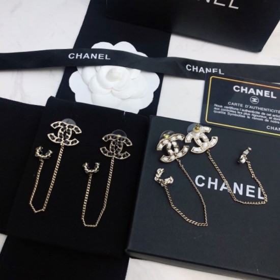 It's cool 2022 CHANEL Chanel earrings It's cool 2022 CHANEL Chanel earrings