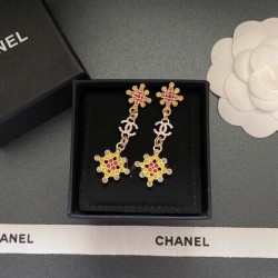 Eternal classic 2022 CHANEL Chanel earrings
