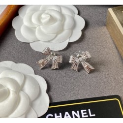 Attractive new 2022 CHANEL Chanel earrings