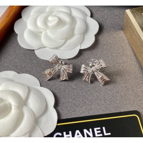 Attractive new 2022 CHANEL Chanel earrings Attractive new 2022 CHANEL Chanel earrings