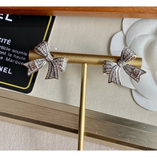 Attractive new 2022 CHANEL Chanel earrings Attractive new 2022 CHANEL Chanel earrings