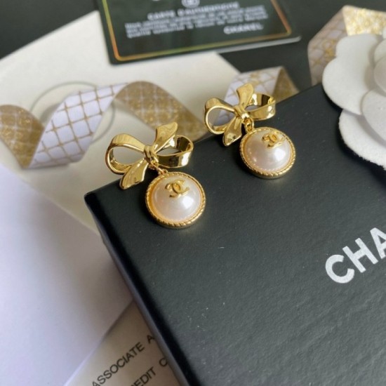 Fashionable degree up 2022 CHANEL Chanel earrings Fashionable degree up 2022 CHANEL Chanel earrings