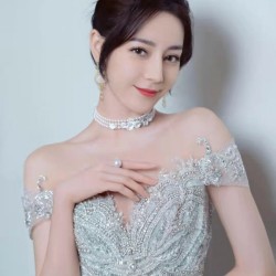 Outing style 2022 CHANEL Chanel earrings