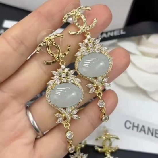 Outing style 2022 CHANEL Chanel earrings Outing style 2022 CHANEL Chanel earrings