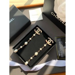 Love at first sight 2022 CHANEL Chanel earrings