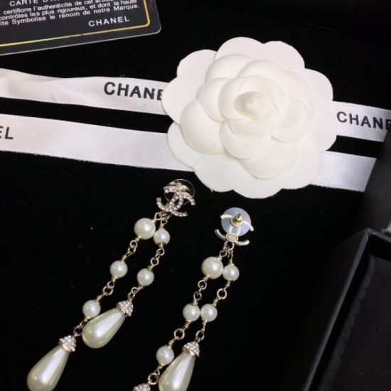 Unique existence 2022 CHANEL Chanel earrings Unique existence 2022 CHANEL Chanel earrings