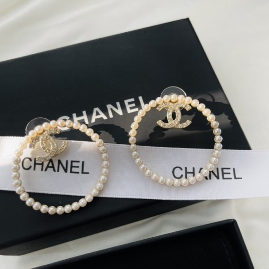 The latest limited time sale CHANEL Chanel 2022AW earrings The latest limited time sale CHANEL Chanel 2022AW earrings