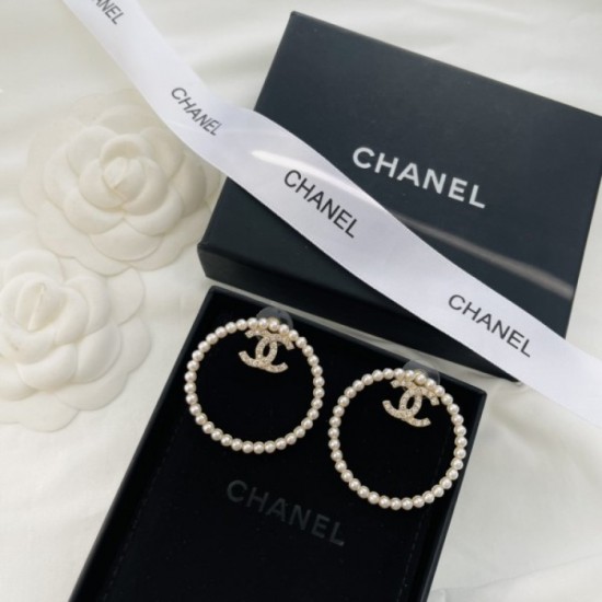 The latest limited time sale CHANEL Chanel 2022AW earrings The latest limited time sale CHANEL Chanel 2022AW earrings