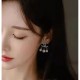 A must-see for fans in the fall and winter new CHANEL Chanel 2022AW earrings A must-see for fans in the fall and winter new CHANEL Chanel 2022AW earrings