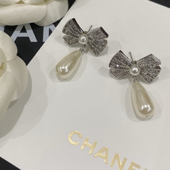 Popular item As soon as possible CHANEL Chanel 2022AW Earrings Popular item As soon as possible CHANEL Chanel 2022AW Earrings