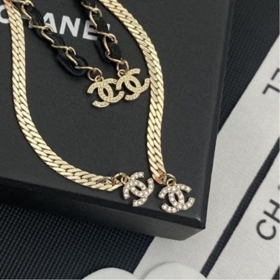 This season's recommended topical CHANEL Chanel 2022AW earrings This season's recommended topical CHANEL Chanel 2022AW earrings