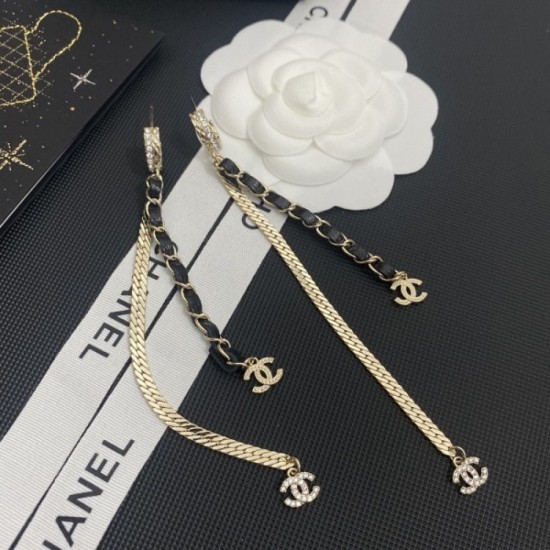 This season's recommended topical CHANEL Chanel 2022AW earrings This season's recommended topical CHANEL Chanel 2022AW earrings