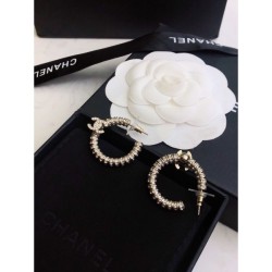 Luxury brand super cheap special price CHANEL Chanel 2022AW earrings