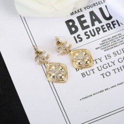 Popular model autumn new CHANEL Chanel 2022AW earrings