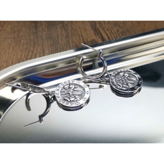 Also as a gift ◎ 2022 CHROME HEARTS Chrome Hearts earrings Also as a gift ◎ 2022 CHROME HEARTS Chrome Hearts earrings