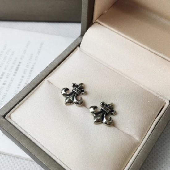 2022SS CHROME HEARTS Chrome Hearts charming beauty earrings 2022SS CHROME HEARTS Chrome Hearts charming beauty earrings