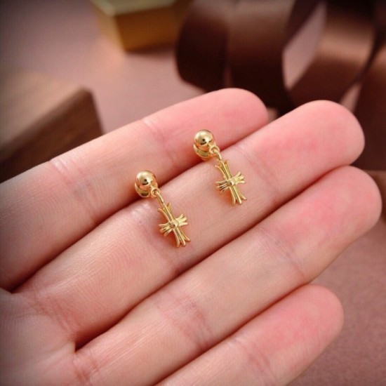 Super popular latest work CHROME HEARTS Chrome Hearts 2022AW earrings Super popular latest work CHROME HEARTS Chrome Hearts 2022AW earrings