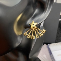Spring / Summer latest work 2022 DIOR Dior earrings from overseas