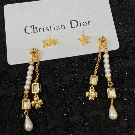 Popular Spring / Summer Collection 2022 DIOR Dior Earrings Popular Spring / Summer Collection 2022 DIOR Dior Earrings