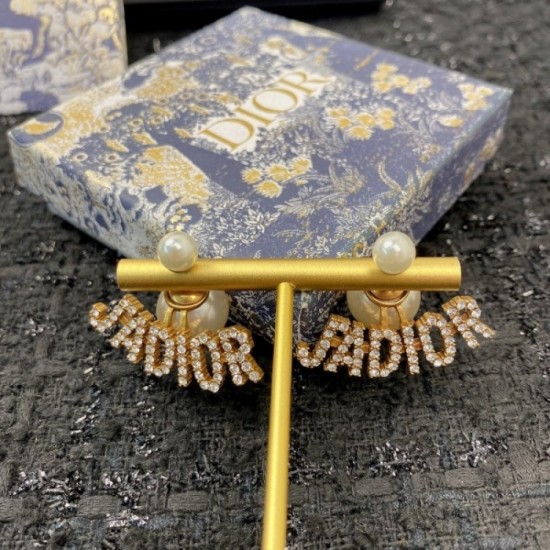 New Spring / Summer VIPSALE 2022 DIOR Dior Earrings New Spring / Summer VIPSALE 2022 DIOR Dior Earrings