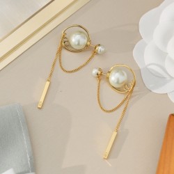 NEW! Domestic sold out 2022 DIOR Dior earrings
