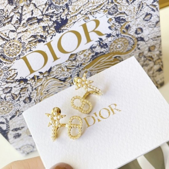 Sale as soon as possible 2022 DIOR Dior earrings Sale as soon as possible 2022 DIOR Dior earrings