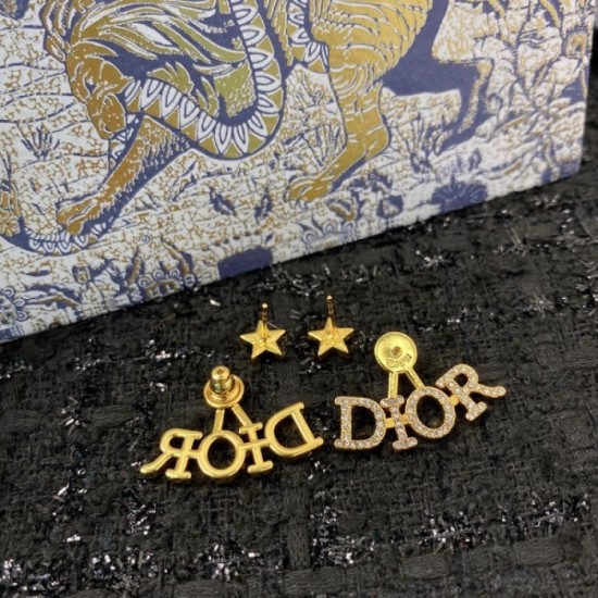 Explosive popularity restock 2022 DIOR Dior earrings Explosive popularity restock 2022 DIOR Dior earrings