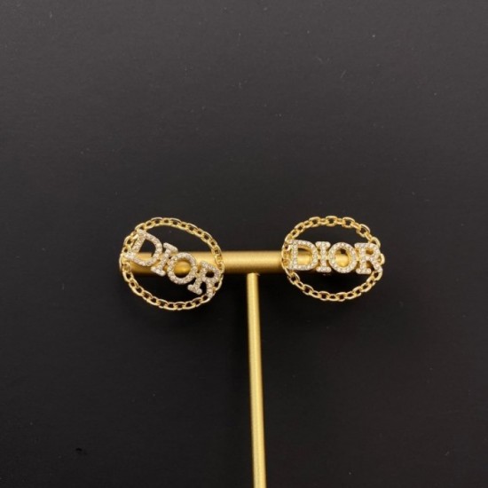 Super bargain popular 2022 DIOR Dior earrings Super bargain popular 2022 DIOR Dior earrings