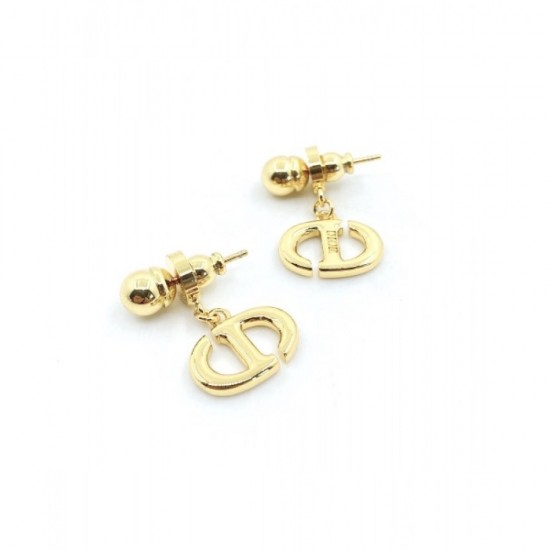 Hottest first come, first served 2022 DIOR Dior earrings Hottest first come, first served 2022 DIOR Dior earrings