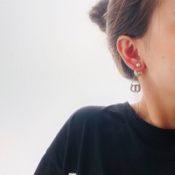 Overseas popular item 2022 DIOR Dior earrings