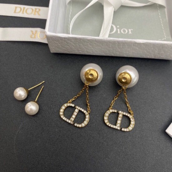 Overseas popular item 2022 DIOR Dior earrings Overseas popular item 2022 DIOR Dior earrings