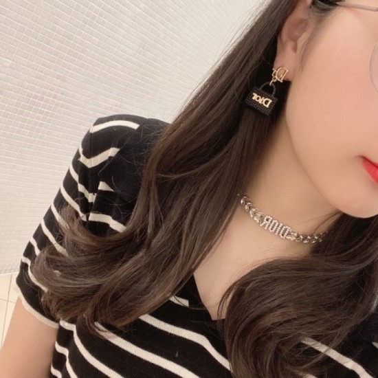 Overseas limited model new 2022 DIOR Dior earrings Overseas limited model new 2022 DIOR Dior earrings